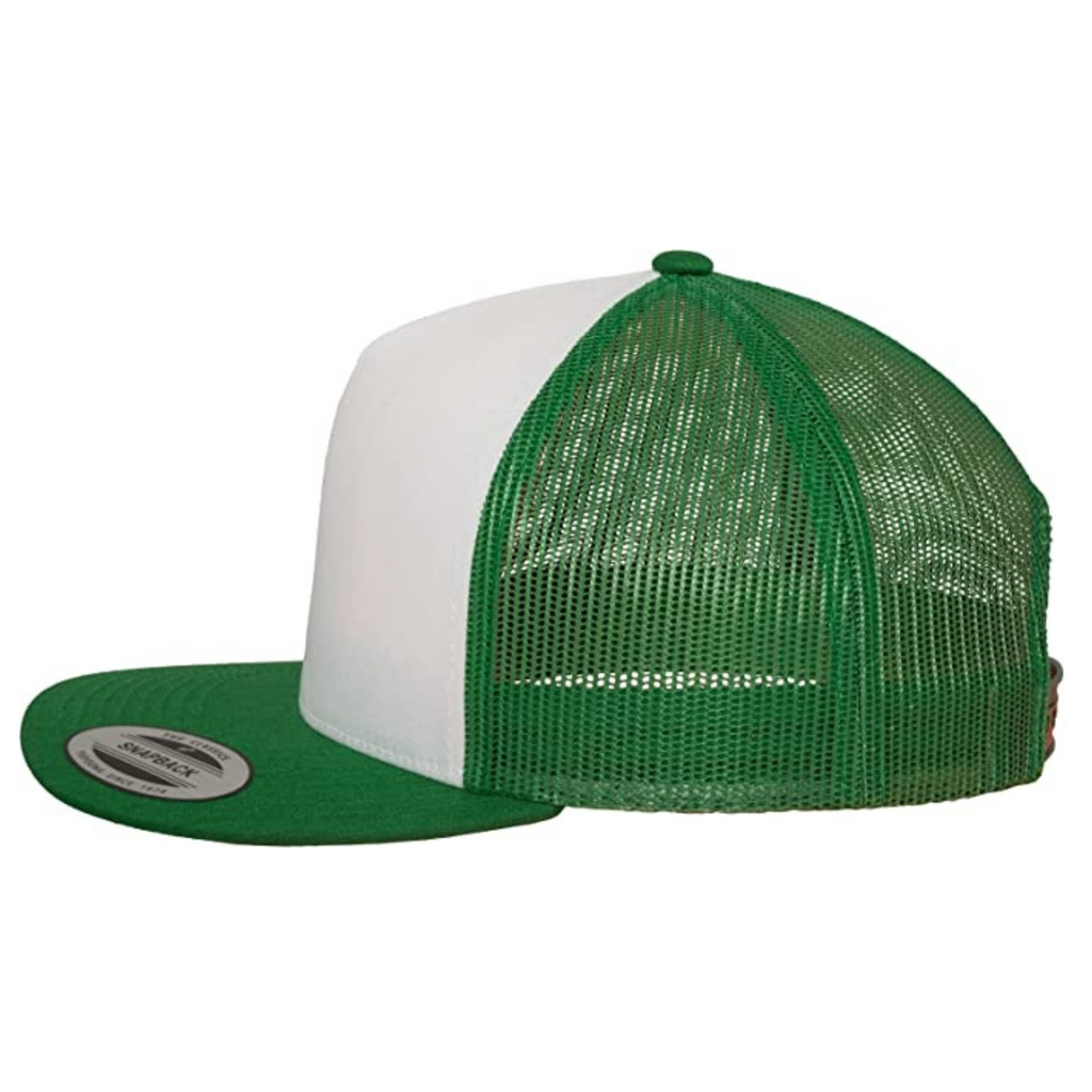 CAPPELLO CON VISIERA DRITTA VERDE